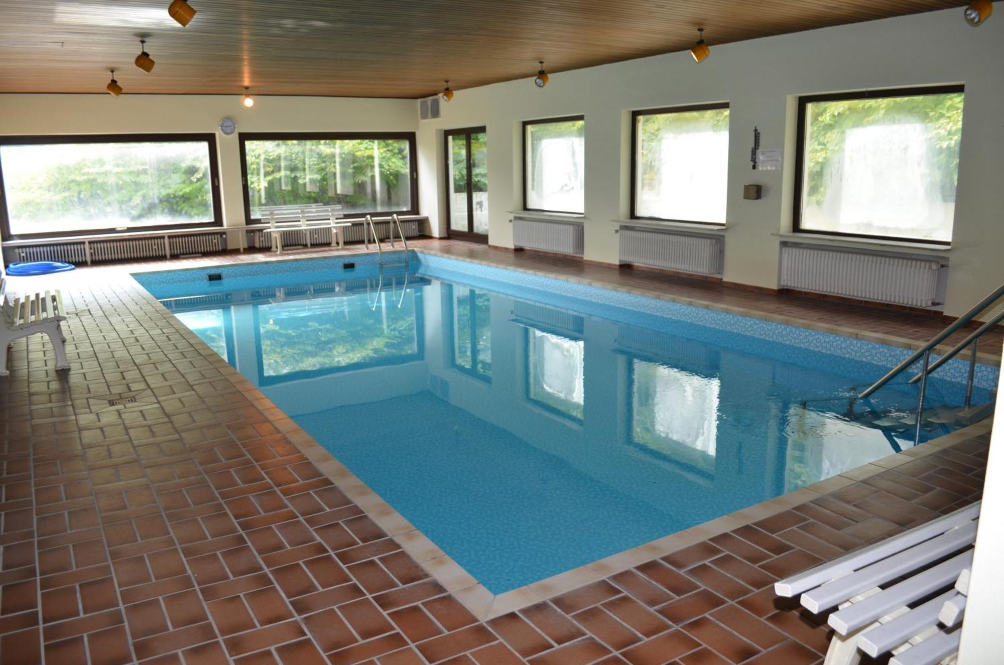 Hotel Harzer Am Kurpark Bad Herrenalb Exteriör bild